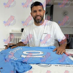 Manchester City FC Aguero signeret trje (Indrammet)