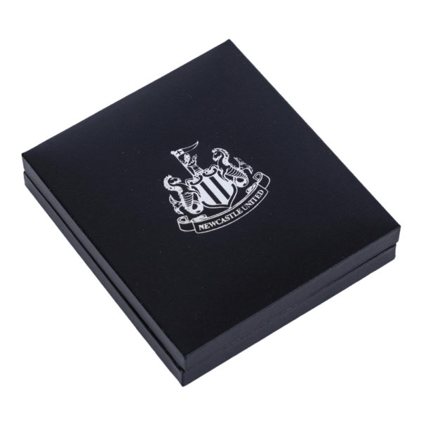 Newcastle United FC Rustfri Stl Halskde med Hjertesmykke i Gaveske