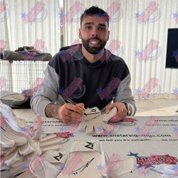 Arsenal FC David Raya signeret handske (indrammet)