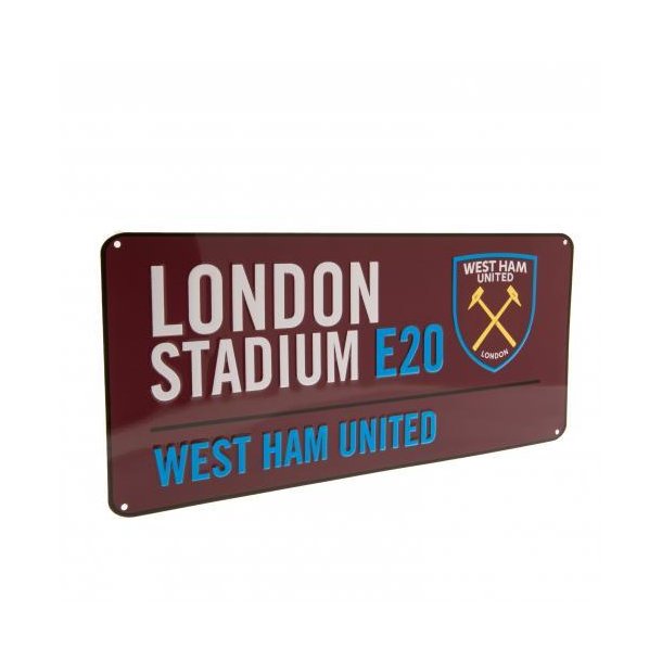 West Ham United F.C. Gadeskilt