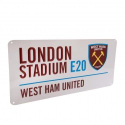 West Ham United F.C. Gadeskilt