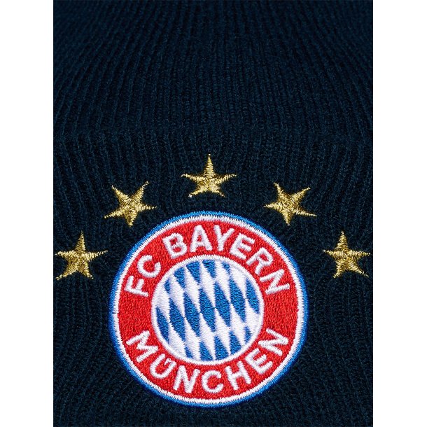 FC Bayern Mnchen Strikhue med broderet logo